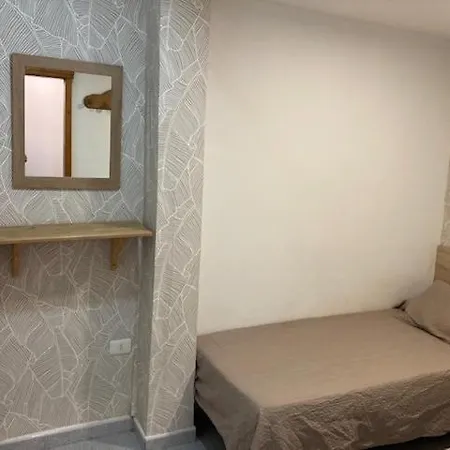 Pena La Vieja * לאס פאלמס דה גראן קנאריה